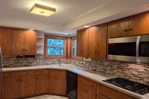 2113 Country Club Dr NE, Willmar, MN 56201 - Photo 14