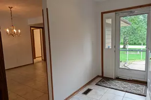2113 Country Club Dr NE, Willmar, MN 56201 - Photo 12