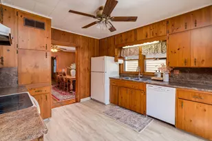 911 Reed Street N, Waterville, MN 56096 - Photo 4