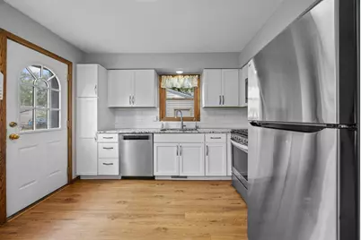 1033 Dayton Avenue, Saint Paul Park, MN 55071 - Photo 8