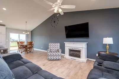 1000 Mulberry Avenue NE, Montgomery, MN 56069 - Photo 6