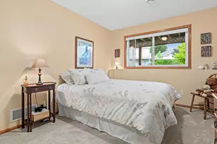 15118 Dutchman Way, Apple Valley, MN 55124 - Photo 20