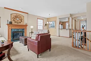 15118 Dutchman Way, Apple Valley, MN 55124 - Photo 2