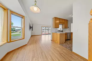 18368 English Ave, Farmington, MN 55024 - Photo 6