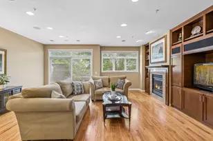 519 Willoughby Way W, Minnetonka, MN 55305 - Photo 14