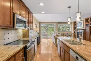 519 Willoughby Way W, Minnetonka, MN 55305 - Photo 10