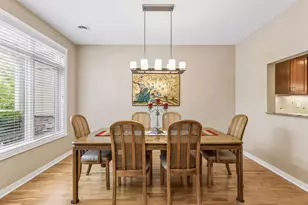 519 Willoughby Way W, Minnetonka, MN 55305 - Photo 4