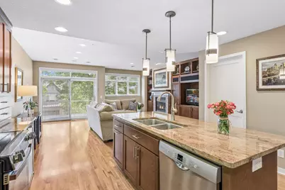 519 Willoughby Way W, Minnetonka, MN 55305 - Photo 10
