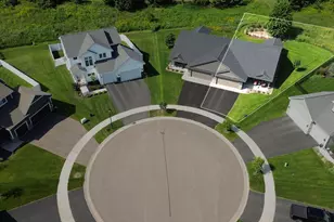 2909 Elgin Ct, River Falls, WI 54022 - Photo 36