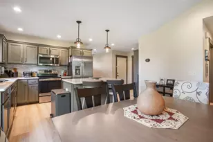 2909 Elgin Ct, River Falls, WI 54022 - Photo 14