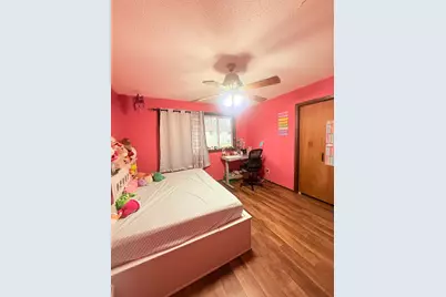 8225 June Avenue N, Brooklyn Park, MN 55443 - Photo 6