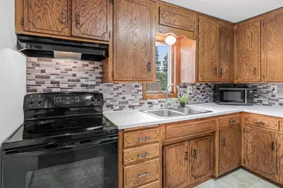 60 Grove Street, Mahtomedi, MN 55115 - Photo 12