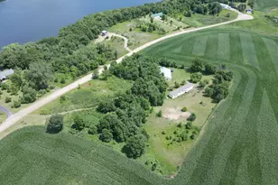 24812 River Lake Heights Rd, Fergus Falls, MN 56537 - Photo 10