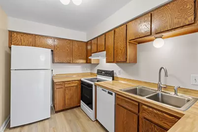 1415 W 140th Street, Burnsville, MN 55337 - Photo 22