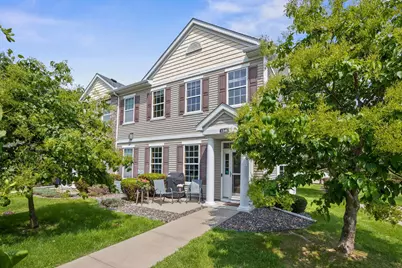 1246 Chateau Avenue #409, Maplewood, MN 55109 - Photo 1