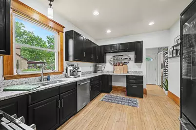 834 Stryker Avenue, Saint Paul, MN 55107 - Photo 12