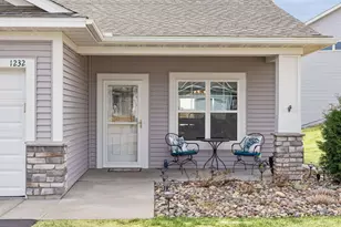 1232 Naser Wy, New Richmond, WI 54017 - Photo 6