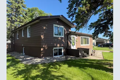 1153 Rossman Avenue, Detroit Lakes, MN 56501 - Photo 1