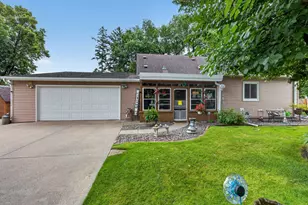 1112 Pine Tree Blvd, Little Falls, MN 56345 - Photo 4