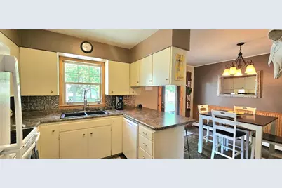 20 Highland Drive, Morris, MN 56267 - Photo 10