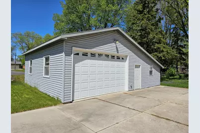 412 14th Street SE, Willmar, MN 56201 - Photo 10