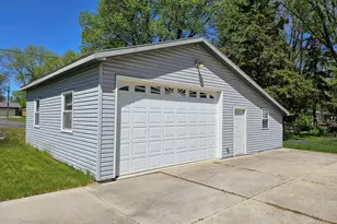 412 14th St SE, Willmar, MN 56201 - Photo 10