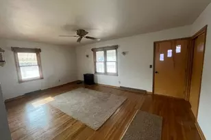 221 E Fletcher St, Luverne, MN 56156 - Photo 12
