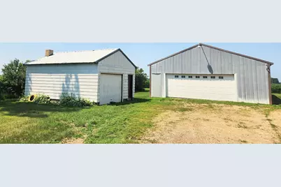 21969 230th Avenue, Sleepy Eye, MN 56085 - Photo 6