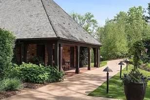 415 Carpenters Pt, Wayzata, MN 55391 - Photo 36