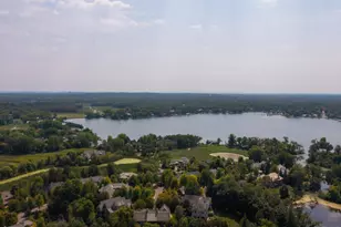 415 Carpenters Pt, Wayzata, MN 55391 - Photo 38