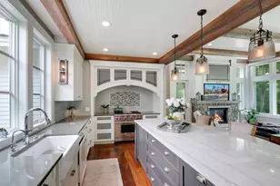 415 Carpenters Pt, Wayzata, MN 55391 - Photo 10