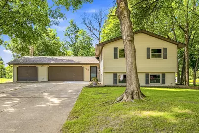 100 Shadywood Lane, Delano, MN 55328 - Photo 2