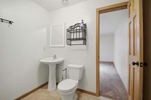 1600 26th St SW, Austin, MN 55912 - Photo 38