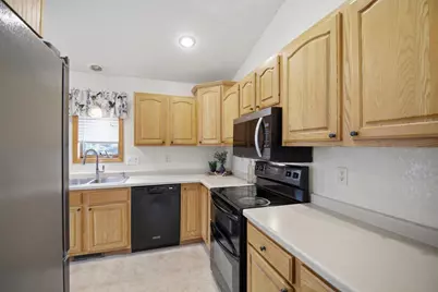 1600 26th Street SW, Austin, MN 55912 - Photo 8