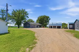 19548 Co Rd 21, Richmond, MN 56368 - Photo 30