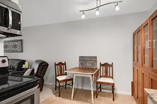 1901 Emerson Ave S, Minneapolis, MN 55403 - Photo 22