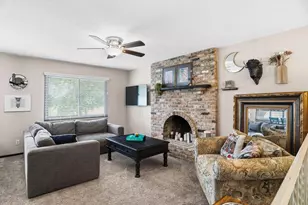 11913 70th Pl N, Maple Grove, MN 55369 - Photo 8