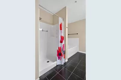 270 4th Street E #102, Saint Paul, MN 55101 - Photo 16