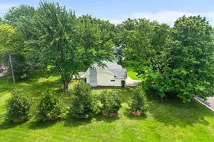 8460 Westbend Rd, Golden Valley, MN 55427 - Photo 50