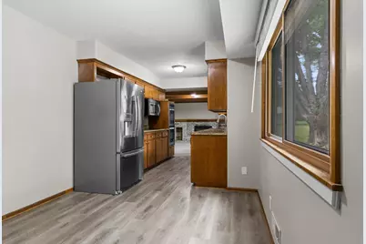 8460 Westbend Road, Golden Valley, MN 55427 - Photo 20