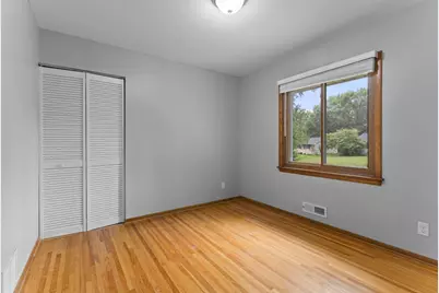 8460 Westbend Road, Golden Valley, MN 55427 - Photo 6