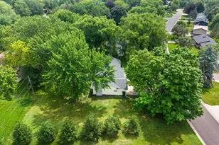 8460 Westbend Rd, Golden Valley, MN 55427 - Photo 52