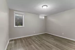 8460 Westbend Rd, Golden Valley, MN 55427 - Photo 46