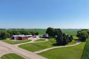 82140 370th St, Olivia, MN 56277 - Photo 38
