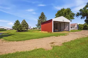 82140 370th St, Olivia, MN 56277 - Photo 30