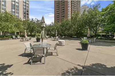 19 S 1st Street #B802, Minneapolis, MN 55401 - Photo 30