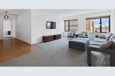 19 S 1st Street #B802, Minneapolis, MN 55401 - Photo 4