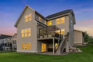 16333 Dunfield Dr, Lakeville, MN 55044 - Photo 2