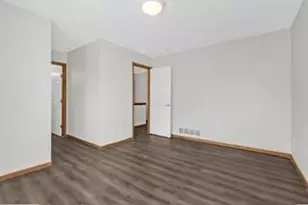 4746 N 6th St, Minneapolis, MN 55430 - Photo 10