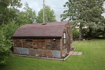 3715 7th Avenue W, Hibbing, MN 55746 - Photo 24